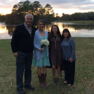 Meet your Posher, Debbie